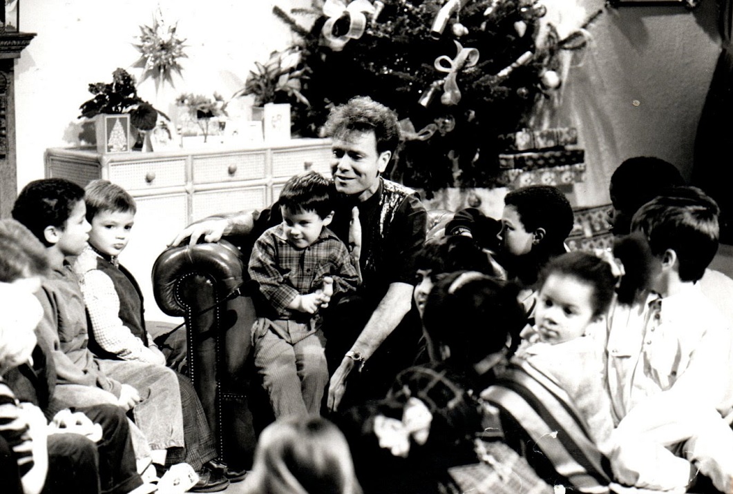 Cliff Richard with One World Players on TV-am, Christmas Day 1990.